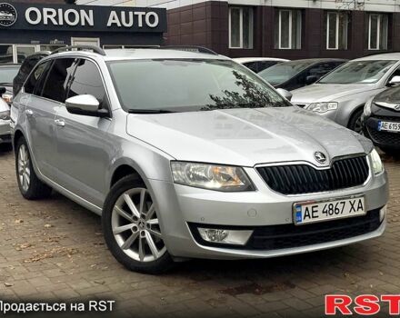 Серый Шкода Октавия, объемом двигателя 1.6 л и пробегом 273 тыс. км за 10900 $, фото 1 на Automoto.ua