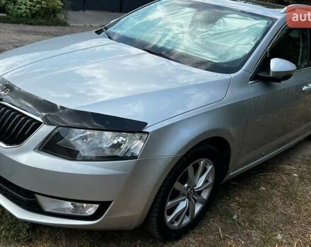 Сірий Шкода Октавія, об'ємом двигуна 1.6 л та пробігом 294 тис. км за 12900 $, фото 1 на Automoto.ua