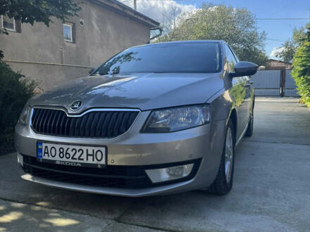 Серый Шкода Октавия, объемом двигателя 1.6 л и пробегом 356 тыс. км за 9500 $, фото 1 на Automoto.ua