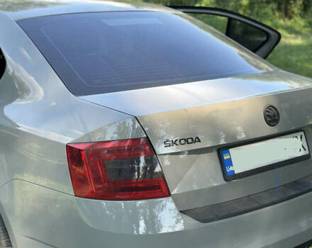 Серый Шкода Октавия, объемом двигателя 1.97 л и пробегом 300 тыс. км за 12500 $, фото 1 на Automoto.ua