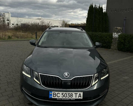Шкода Октавія 2017 у Стрые на Automoto.ua Сірий Шкода Октавія, об'ємом двигуна 1.97 л та пробігом 258 тис. км за 15800 $, фото 1 на Automoto.ua