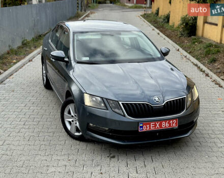Серый Шкода Октавия, объемом двигателя 1.6 л и пробегом 154 тыс. км за 13900 $, фото 1 на Automoto.ua