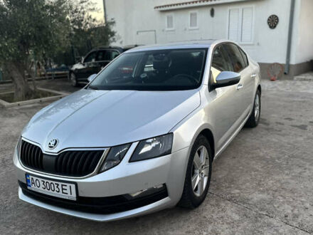 Серый Шкода Октавия, объемом двигателя 2 л и пробегом 275 тыс. км за 13500 $, фото 1 на Automoto.ua