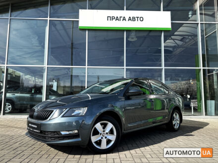 Шкода Октавия 2017 в Киеве на Automoto.ua Серый Шкода Октавия, объемом двигателя 2 л и пробегом 132 тыс. км за 16500 $, фото 1 на Automoto.ua