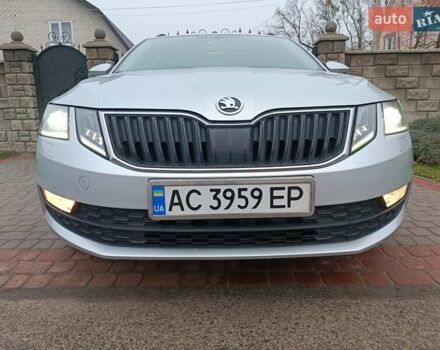 Сірий Шкода Октавія, об'ємом двигуна 1.6 л та пробігом 266 тис. км за 13700 $, фото 1 на Automoto.ua