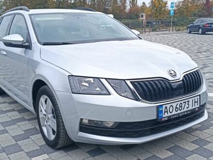 Шкода Октавия 2017 в Мукачеве на Automoto.ua Серый Шкода Октавия, объемом двигателя 1.6 л и пробегом 205 тыс. км за 11700 $, фото 1 на Automoto.ua