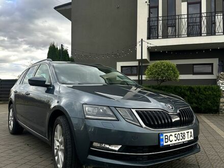 Сірий Шкода Октавія, об'ємом двигуна 2 л та пробігом 26000 тис. км за 15000 $, фото 1 на Automoto.ua