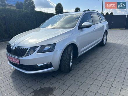 Шкода Октавія 2017 у Долине на Automoto.ua Сірий Шкода Октавія, об'ємом двигуна 1.97 л та пробігом 244 тис. км за 13800 $, фото 1 на Automoto.ua