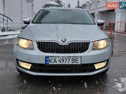 Серый Шкода Октавия, объемом двигателя 1.6 л и пробегом 246 тыс. км за 10900 $, фото 1 на Automoto.ua