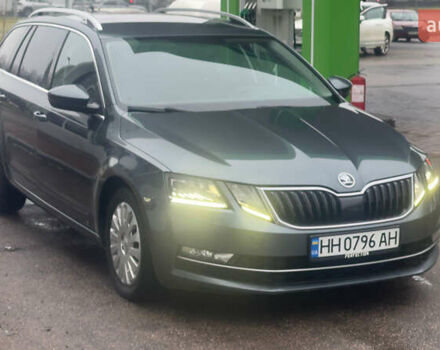 Сірий Шкода Октавія, об'ємом двигуна 1.97 л та пробігом 235 тис. км за 15000 $, фото 1 на Automoto.ua