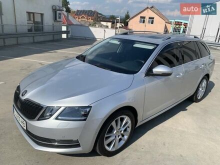 Шкода Октавія 2017 у Мукачеве на Automoto.ua Сірий Шкода Октавія, об'ємом двигуна 1.97 л та пробігом 273 тис. км за 17500 $, фото 1 на Automoto.ua