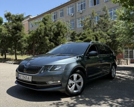 Сірий Шкода Октавія, об'ємом двигуна 1.6 л та пробігом 180 тис. км за 12200 $, фото 1 на Automoto.ua