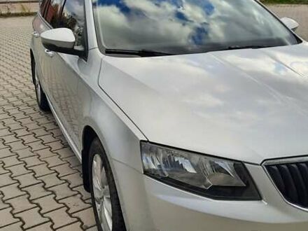 Серый Шкода Октавия, объемом двигателя 1.6 л и пробегом 238 тыс. км за 11800 $, фото 1 на Automoto.ua