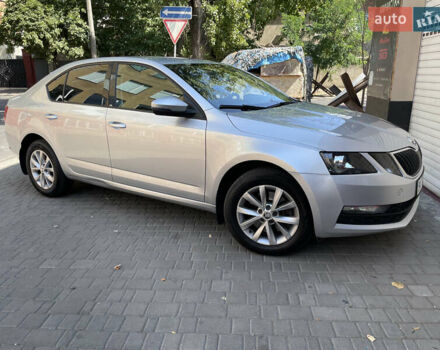 Сірий Шкода Октавія, об'ємом двигуна 1.8 л та пробігом 260 тис. км за 11700 $, фото 1 на Automoto.ua