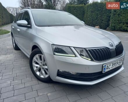 Сірий Шкода Октавія, об'ємом двигуна 1.6 л та пробігом 268 тис. км за 11999 $, фото 1 на Automoto.ua