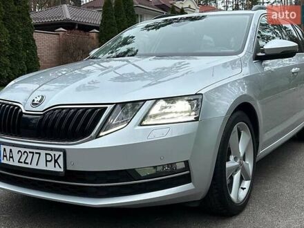 Серый Шкода Октавия, объемом двигателя 2 л и пробегом 165 тыс. км за 19000 $, фото 1 на Automoto.ua