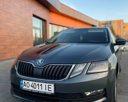Серый Шкода Октавия, объемом двигателя 1.6 л и пробегом 238 тыс. км за 15700 $, фото 1 на Automoto.ua