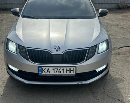 Серый Шкода Октавия, объемом двигателя 1.4 л и пробегом 184 тыс. км за 9000 $, фото 1 на Automoto.ua