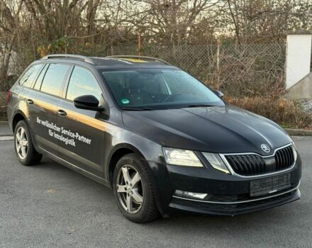 Серый Шкода Октавия, объемом двигателя 2 л и пробегом 270 тыс. км за 14300 $, фото 1 на Automoto.ua