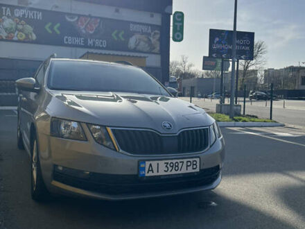 Шкода Октавія 2017 у Вишневом на Automoto.ua Сірий Шкода Октавія, об'ємом двигуна 1.6 л та пробігом 246 тис. км за 12700 $, фото 1 на Automoto.ua