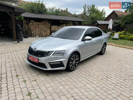 Шкода Октавия 2017 в Мукачеве на Automoto.ua Серый Шкода Октавия, объемом двигателя 1.97 л и пробегом 268 тыс. км за 18950 $, фото 1 на Automoto.ua
