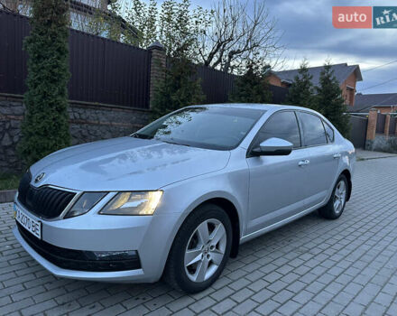 Сірий Шкода Октавія, об'ємом двигуна 1.8 л та пробігом 295 тис. км за 13200 $, фото 1 на Automoto.ua