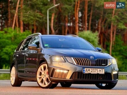 Шкода Октавия 2017 в Броварах на Automoto.ua Серый Шкода Октавия, объемом двигателя 1.97 л и пробегом 289 тыс. км за 16999 $, фото 1 на Automoto.ua