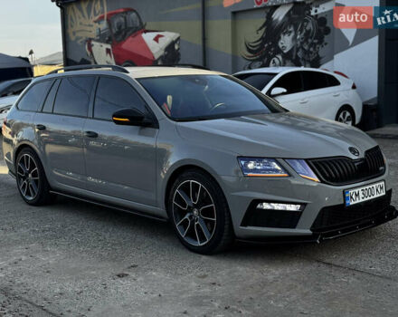 Серый Шкода Октавия, объемом двигателя 2 л и пробегом 193 тыс. км за 23999 $, фото 1 на Automoto.ua