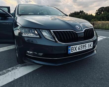 Серый Шкода Октавия, объемом двигателя 1.6 л и пробегом 170 тыс. км за 14388 $, фото 1 на Automoto.ua