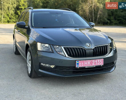 Сірий Шкода Октавія, об'ємом двигуна 1.6 л та пробігом 173 тис. км за 14400 $, фото 1 на Automoto.ua