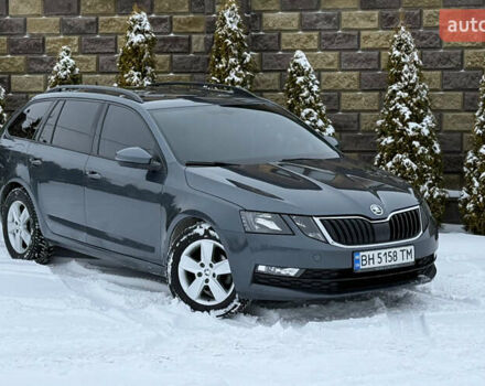 Серый Шкода Октавия, объемом двигателя 1.6 л и пробегом 291 тыс. км за 11999 $, фото 1 на Automoto.ua