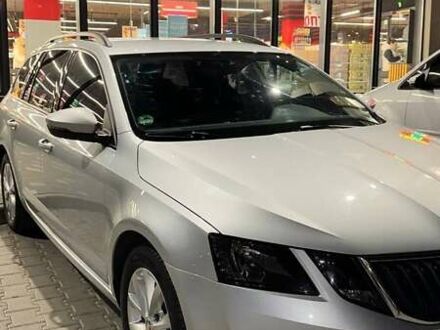 Шкода Октавия 2018 в Тернополе на Automoto.ua Серый Шкода Октавия, объемом двигателя 1.6 л и пробегом 178 тыс. км за 14100 $, фото 1 на Automoto.ua