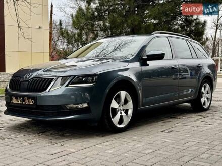 Шкода Октавія 2018 у Дніпро (Дніпропетровську) на Automoto.ua Сірий Шкода Октавія, об'ємом двигуна 2 л та пробігом 240 тис. км за 14500 $, фото 1 на Automoto.ua