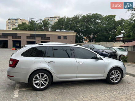 Серый Шкода Октавия, объемом двигателя 1.97 л и пробегом 210 тыс. км за 15900 $, фото 1 на Automoto.ua