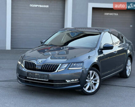 Серый Шкода Октавия, объемом двигателя 2 л и пробегом 233 тыс. км за 17350 $, фото 1 на Automoto.ua
