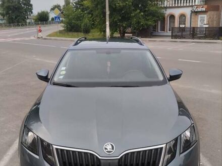 Шкода Октавия 2018 в Сарнах на Automoto.ua Серый Шкода Октавия, объемом двигателя 1.6 л и пробегом 199 тыс. км за 12900 $, фото 1 на Automoto.ua