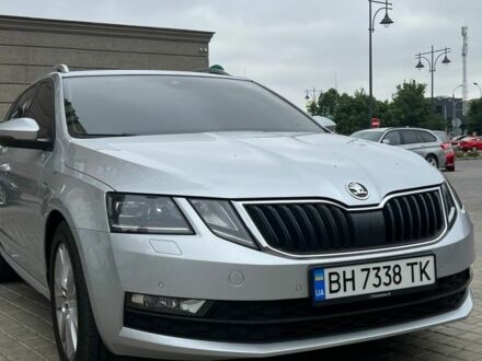 Сірий Шкода Октавія, об'ємом двигуна 2 л та пробігом 206 тис. км за 16599 $, фото 1 на Automoto.ua