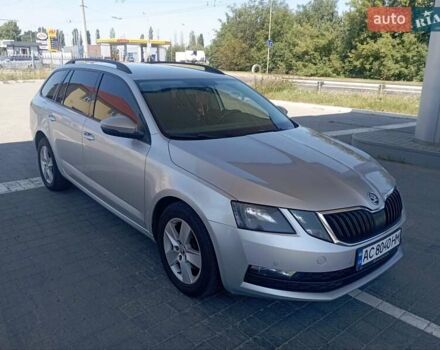 Серый Шкода Октавия, объемом двигателя 1.6 л и пробегом 265 тыс. км за 12900 $, фото 1 на Automoto.ua