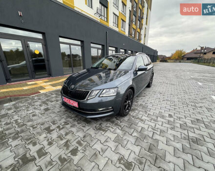 Сірий Шкода Октавія, об'ємом двигуна 1.97 л та пробігом 217 тис. км за 18800 $, фото 1 на Automoto.ua