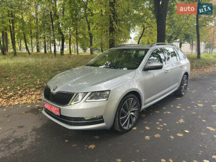 Шкода Октавия 2019 в Шостке на Automoto.ua Серый Шкода Октавия, объемом двигателя 2 л и пробегом 200 тыс. км за 16900 $, фото 1 на Automoto.ua