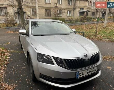 Сірий Шкода Октавія, об'ємом двигуна 1.6 л та пробігом 200 тис. км за 11000 $, фото 1 на Automoto.ua