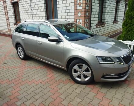 Сірий Шкода Октавія, об'ємом двигуна 2 л та пробігом 212 тис. км за 13999 $, фото 1 на Automoto.ua