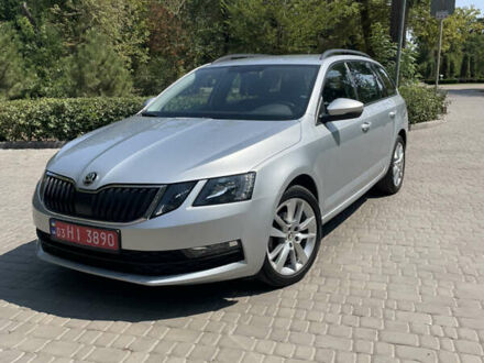 Серый Шкода Октавия, объемом двигателя 1.6 л и пробегом 163 тыс. км за 16100 $, фото 1 на Automoto.ua