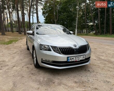 Серый Шкода Октавия, объемом двигателя 1.6 л и пробегом 163 тыс. км за 13999 $, фото 1 на Automoto.ua