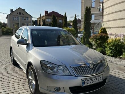 Шкода Октавия 2020 в Сарнах на Automoto.ua Серый Шкода Октавия, объемом двигателя 2 л и пробегом 286 тыс. км за 7799 $, фото 1 на Automoto.ua