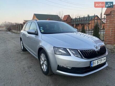 Шкода Октавия 2020 в Полтаве на Automoto.ua Серый Шкода Октавия, объемом двигателя 1.97 л и пробегом 259 тыс. км за 15500 $, фото 1 на Automoto.ua