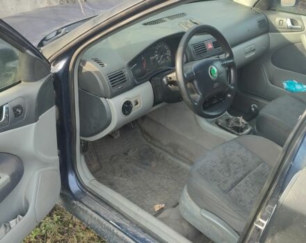 Синій Шкода Октавія, об'ємом двигуна 0 л та пробігом 400 тис. км за 831 $, фото 2 на Automoto.ua