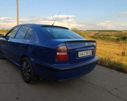 Синий Шкода Октавия, объемом двигателя 1.6 л и пробегом 270 тыс. км за 3700 $, фото 1 на Automoto.ua