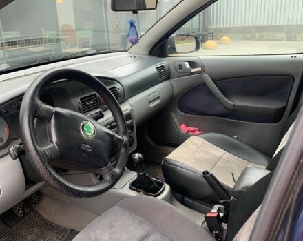 Шкода Октавия 1998 в Житомире на Automoto.ua Синий Шкода Октавия, объемом двигателя 1.9 л и пробегом 430 тыс. км за 2500 $, фото 1 на Automoto.ua