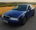 Синий Шкода Октавия, объемом двигателя 1.6 л и пробегом 270 тыс. км за 3350 $, фото 1 на Automoto.ua